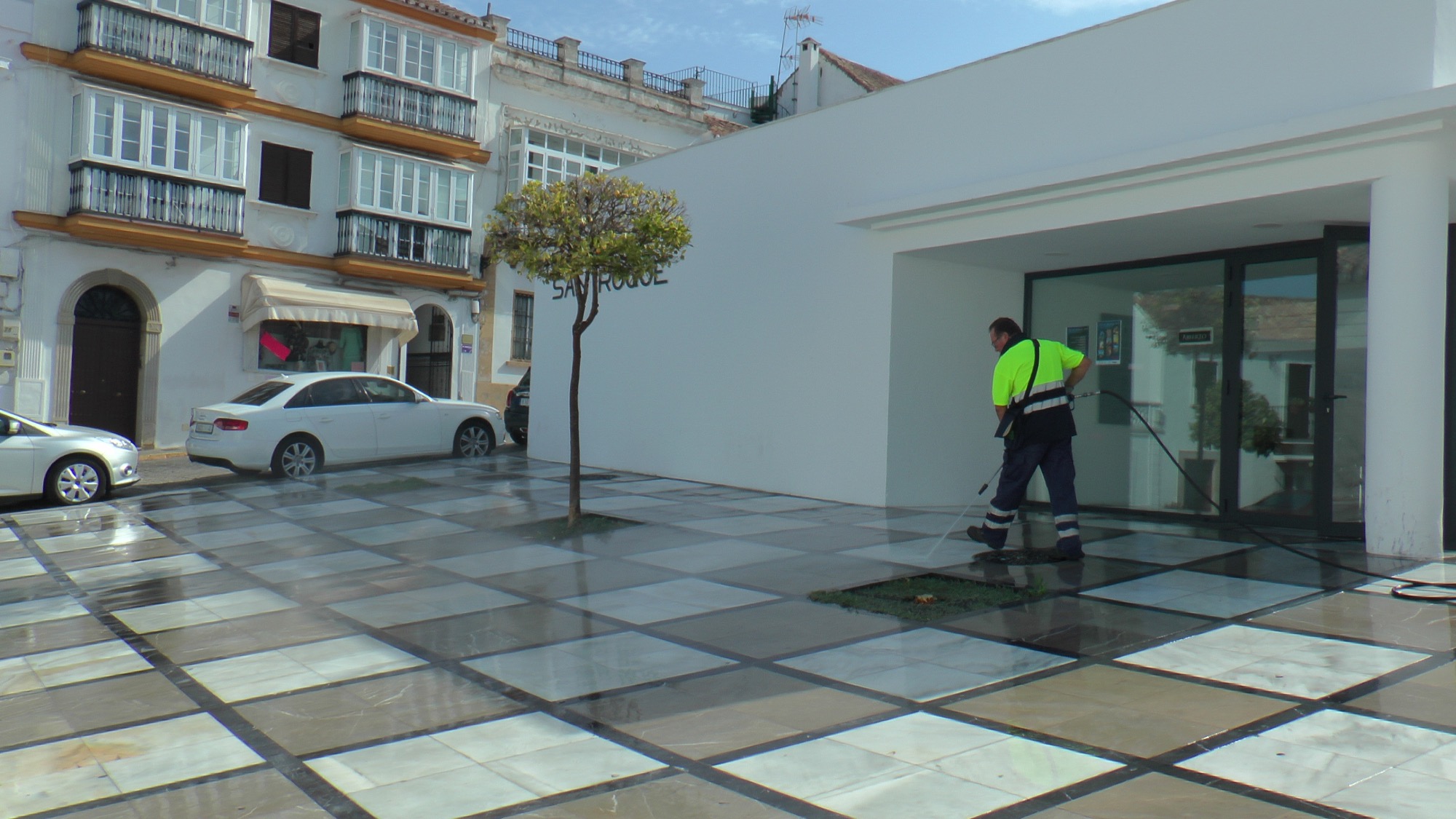 Limpieza de choque del Plan hoy viernes por San Enrique y Casco San Roque